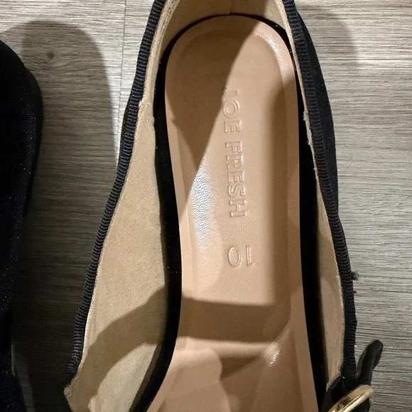 Joe Fresh Black Velvet Flats with Gold Buckle - Picture 4 of 5